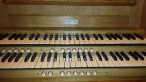 Tecladol del órgano - Upminster - Londres