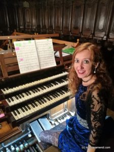 Loreto Aramendi - Azkoitia - Organ concertAramendi -